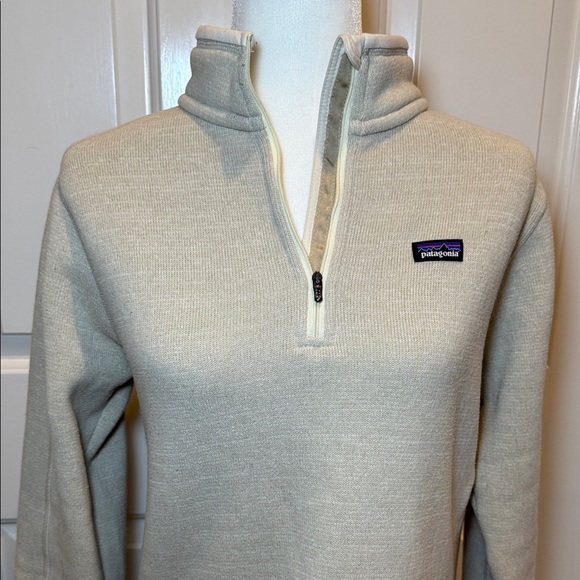 Patagonia Sweaters - Patagonia Women's Cream 1/4-Zip Sweater Size L
